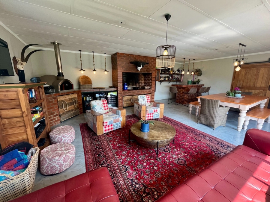 4 Bedroom Property for Sale in Flamwood North West
